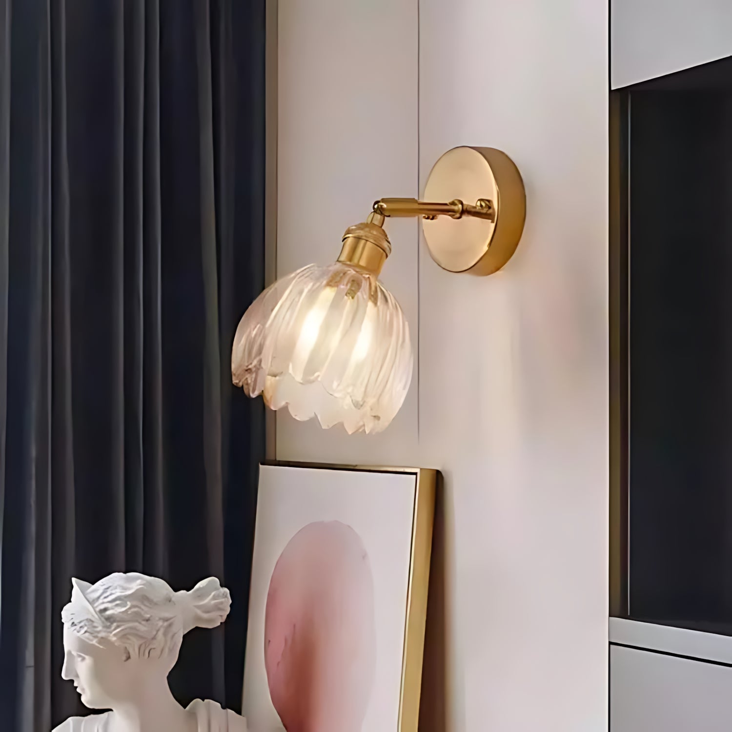 Retro Tulip Glass Wall Sconce