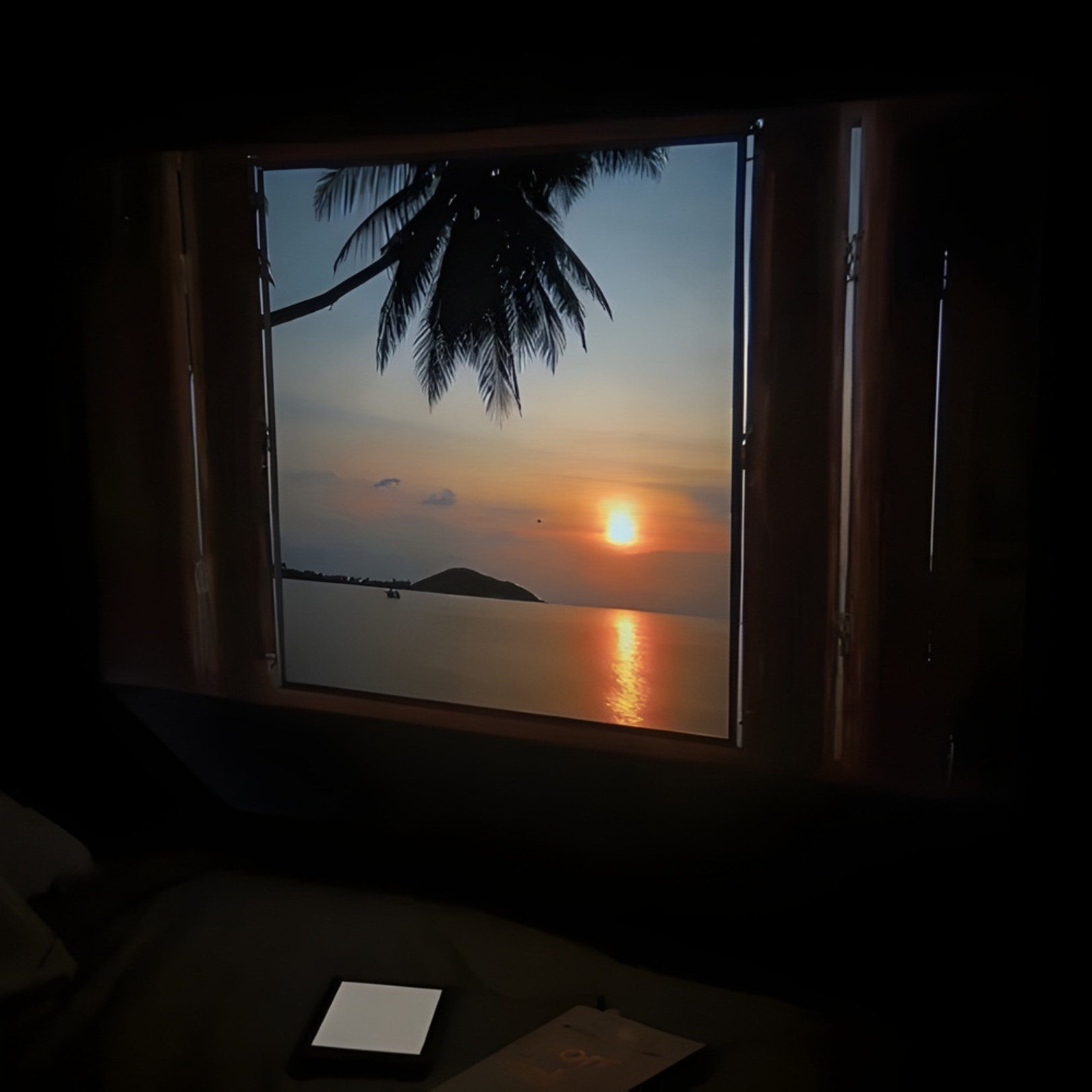 Real Portal - Projector For Fantasy Window Nighttime Reading Vibe