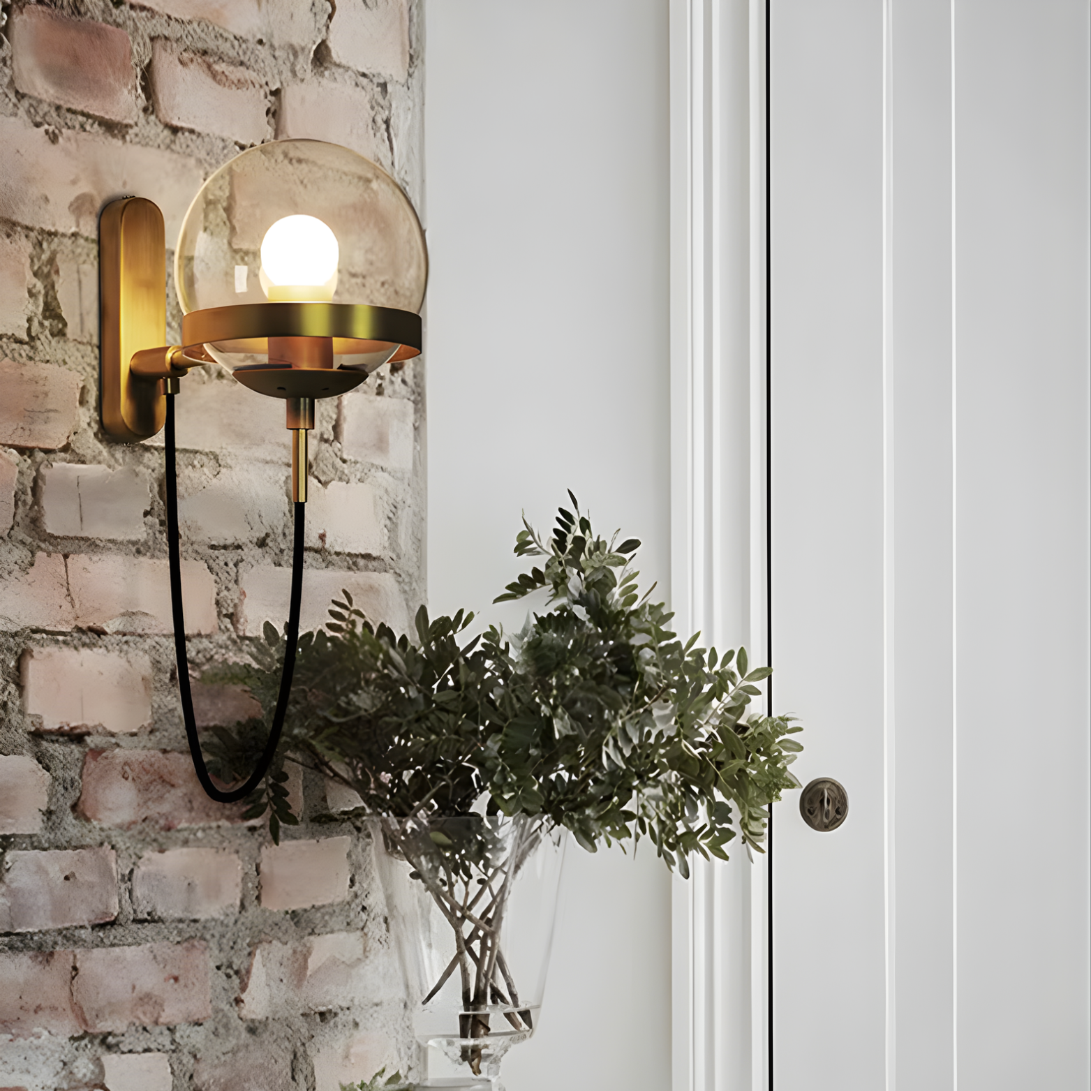Molde - Round Sphere Wall Sconce