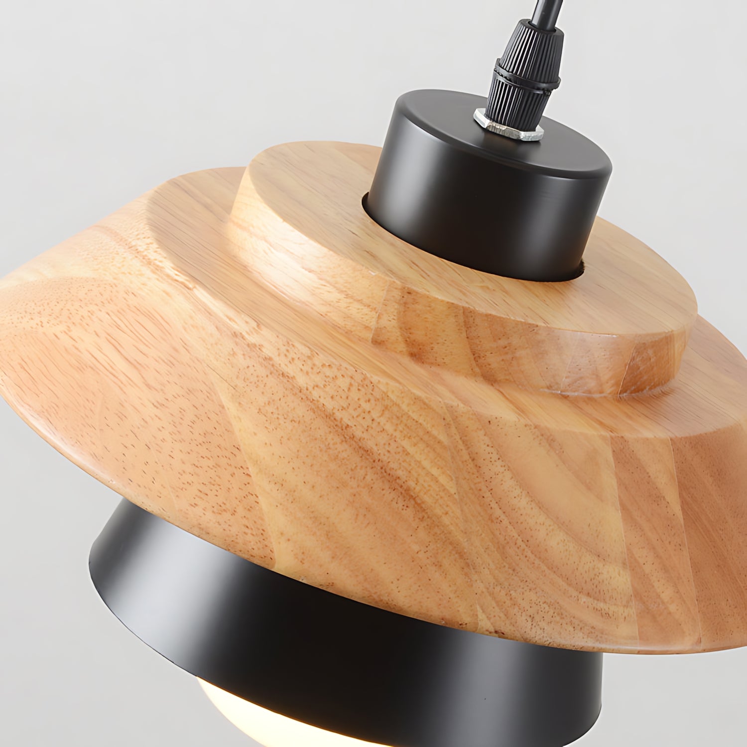 Rothenburg - Scandinavian Wooden Pendant Lamp