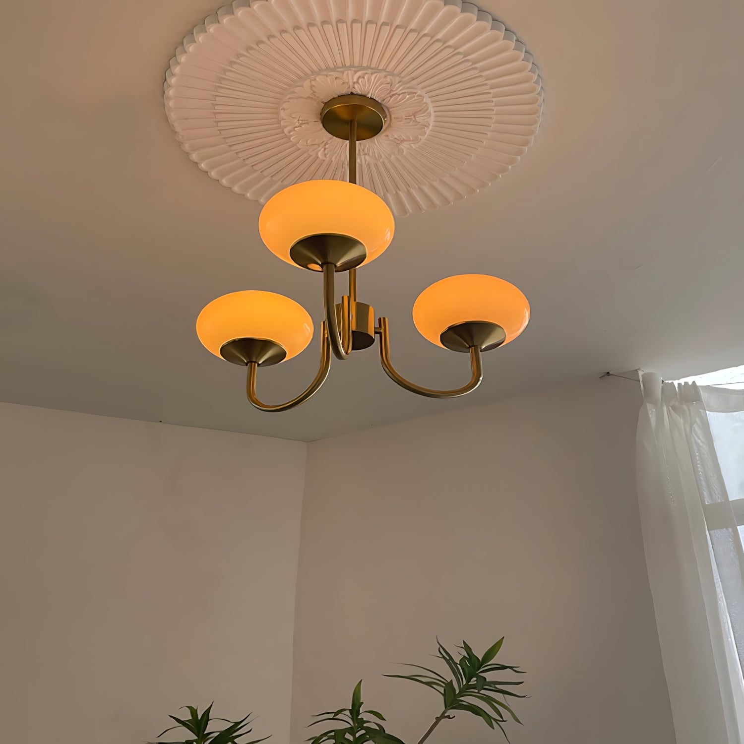 Waldorf - Marshmallow Chandelier
