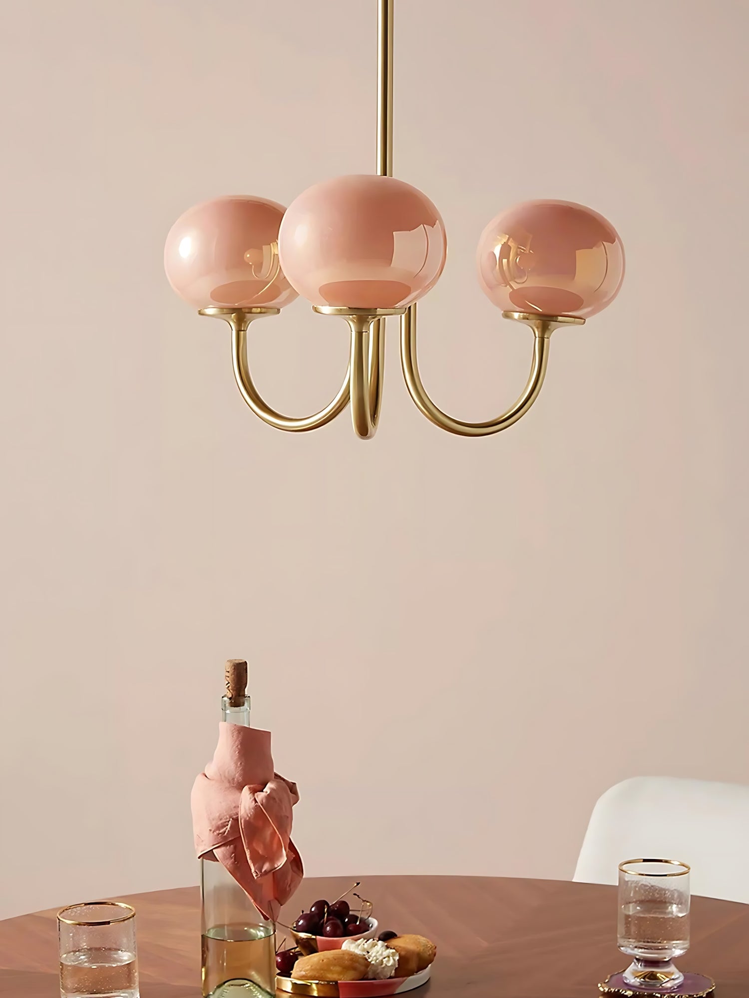 Waldorf - Marshmallow Chandelier