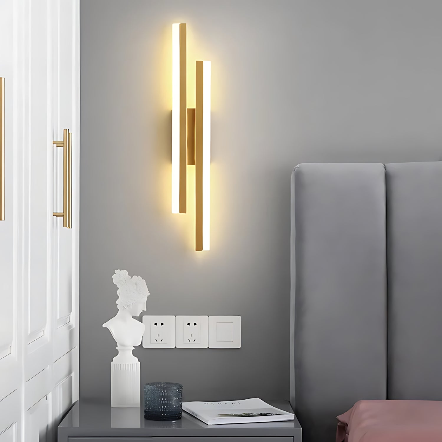 Wasserschmidt - Modern LED Wall Sconce with Minimalist Design