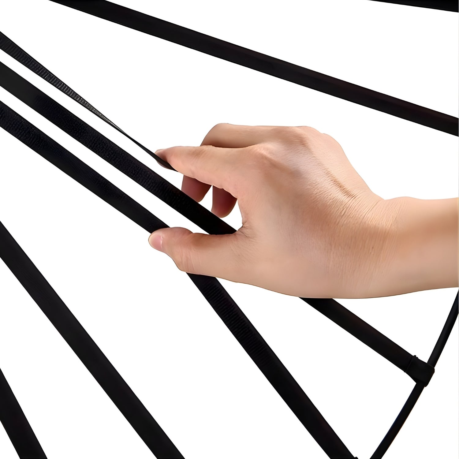 Weil - Italian-Inspired Nordic Modern Straw Hat Ceiling Lamp Creative Designer Chandelier Light Fixture