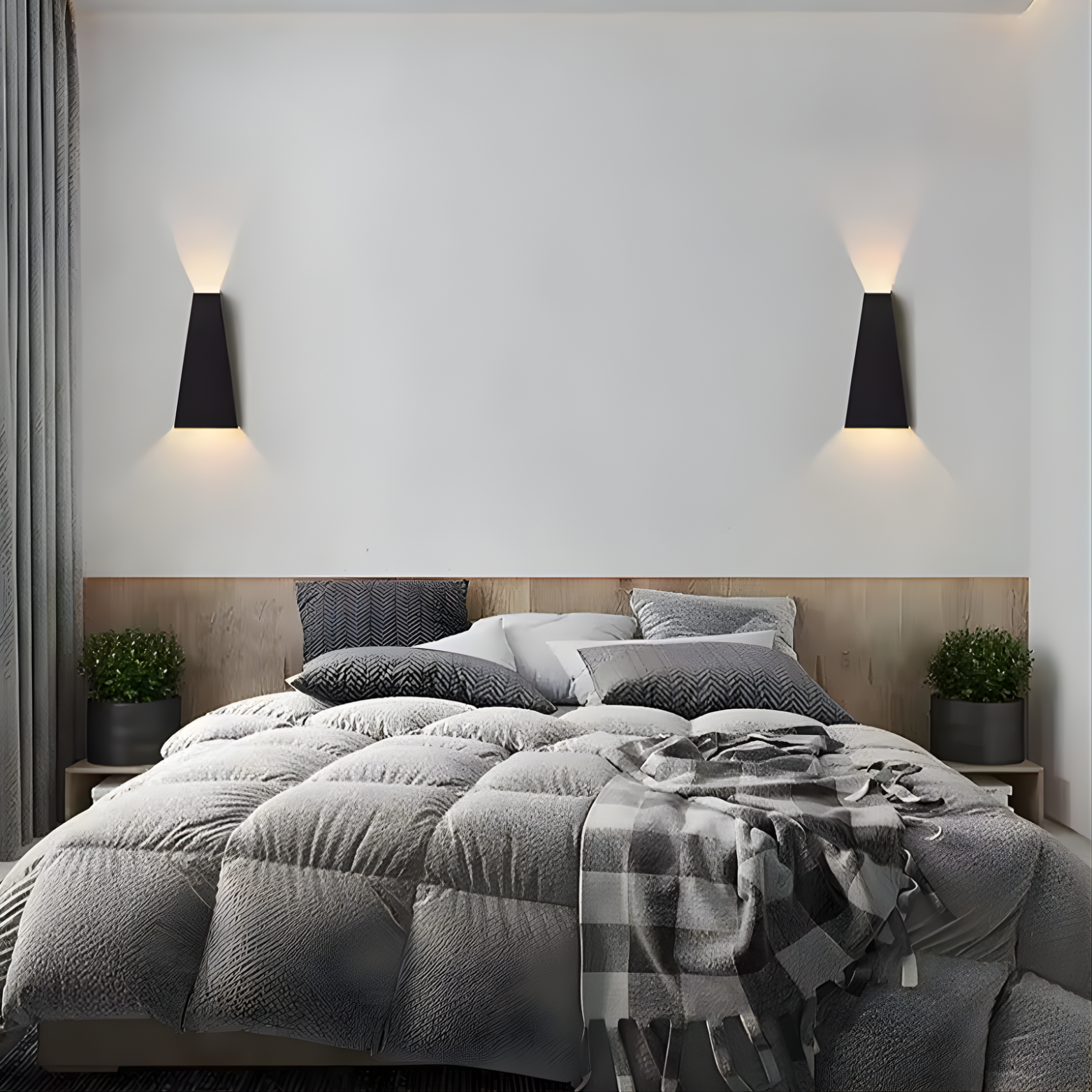 Halo - Beam LED Wall Light