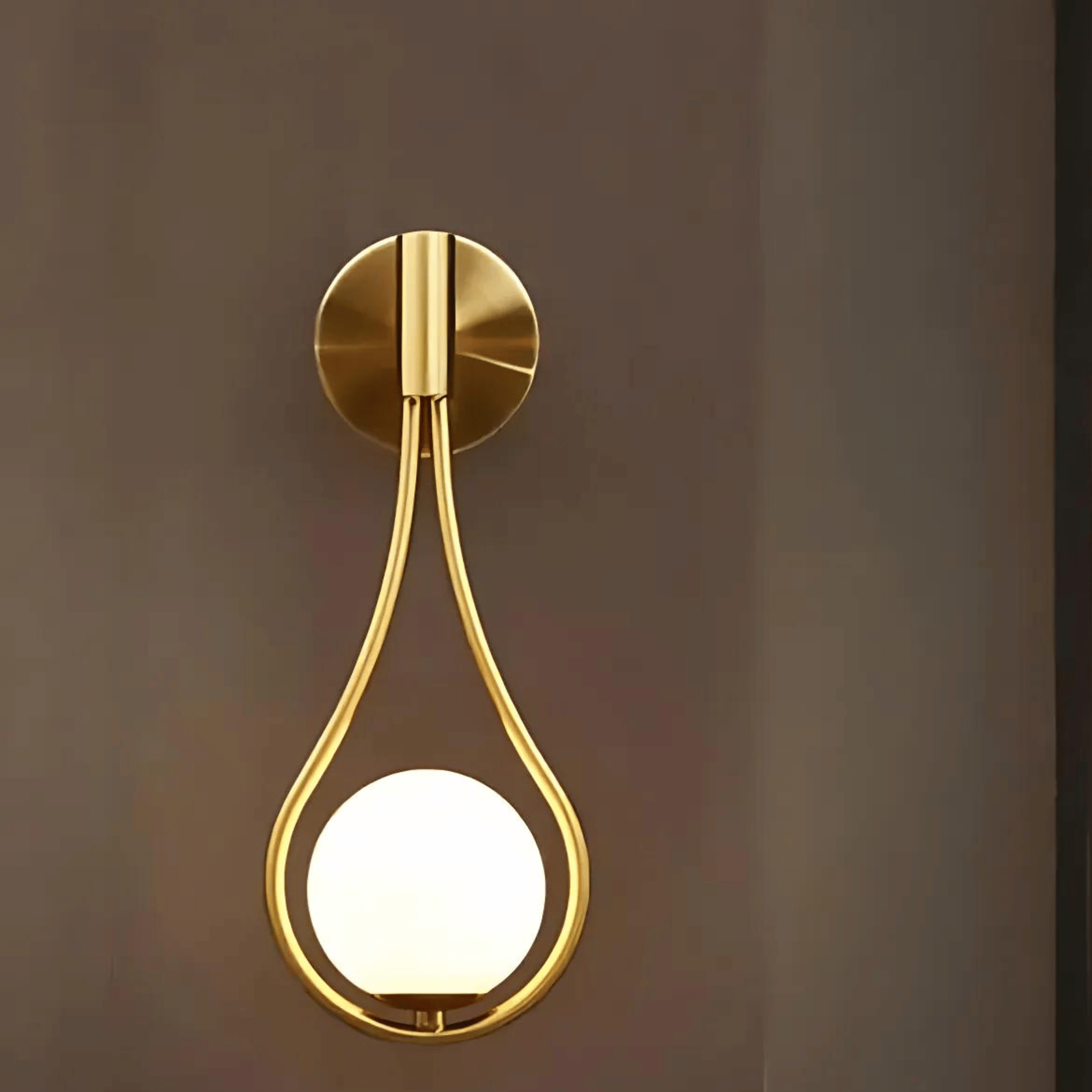 Wall Light Sleek LED Design