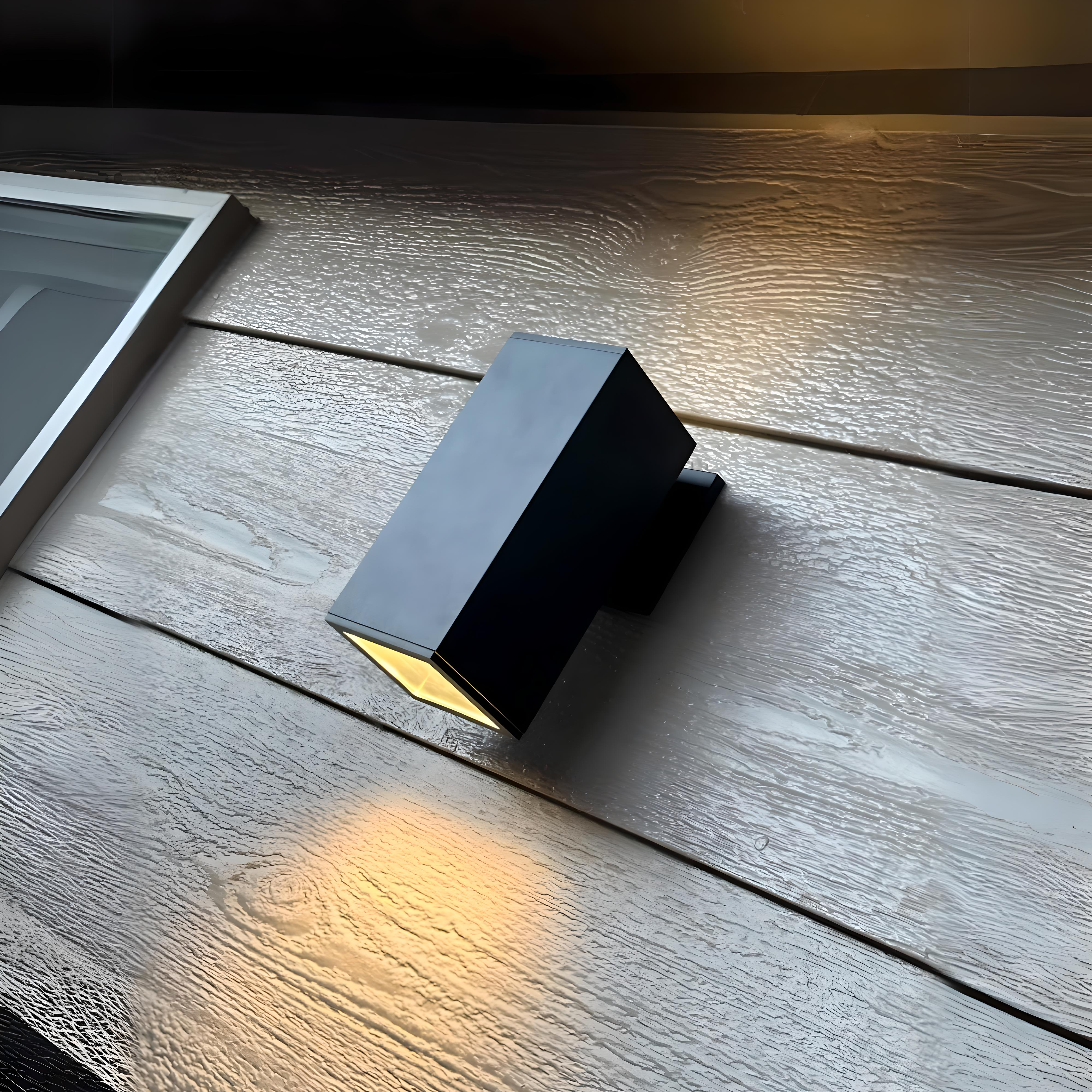 Aluminum Light