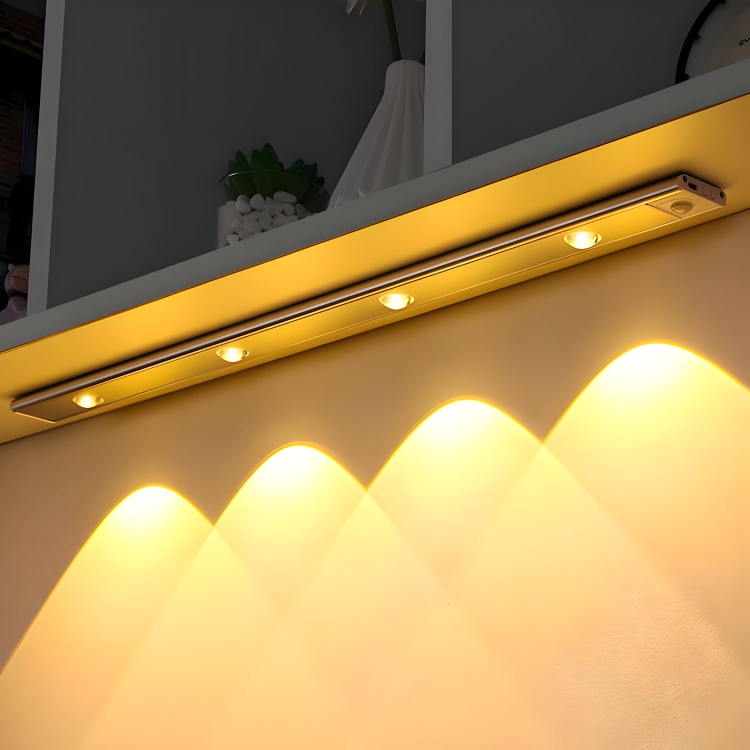 Wireless Smart LED Fixture with Motion Sensor